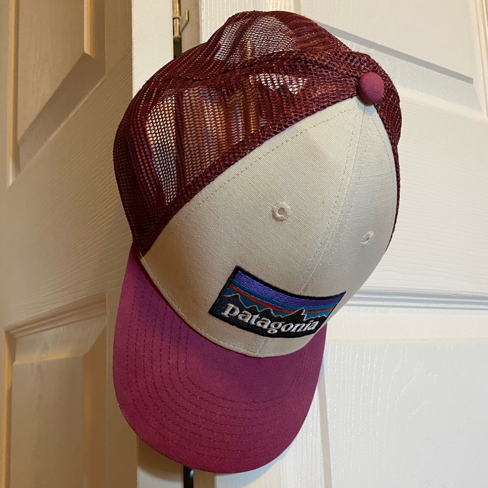 Patagonia womens hat